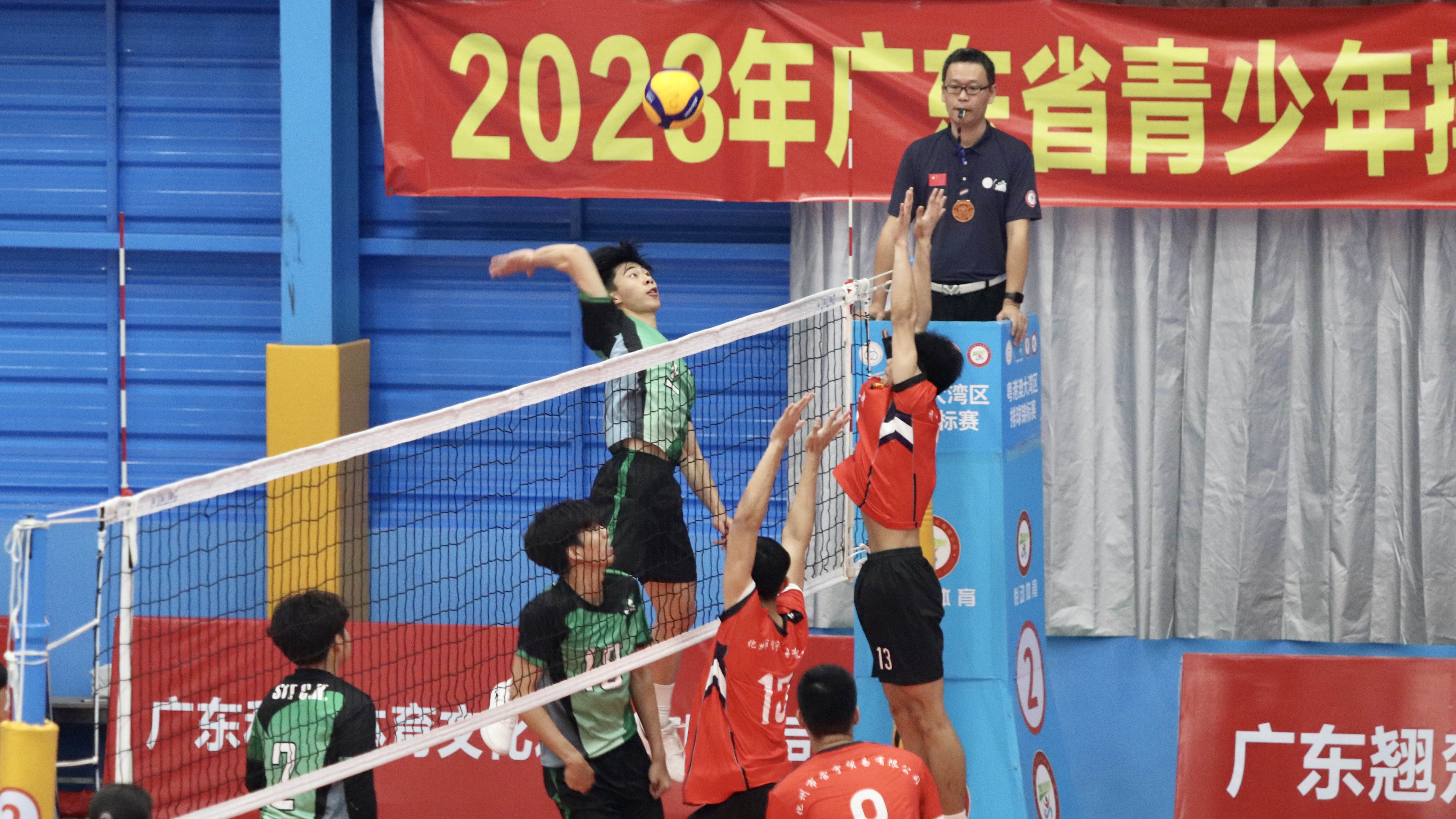 4. 隊長戴坤鋮攻勢帶領球隊逆轉戰局.jpg